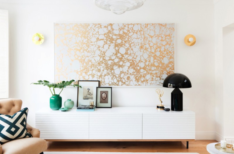 Creating inspirational photo walls for classrooms